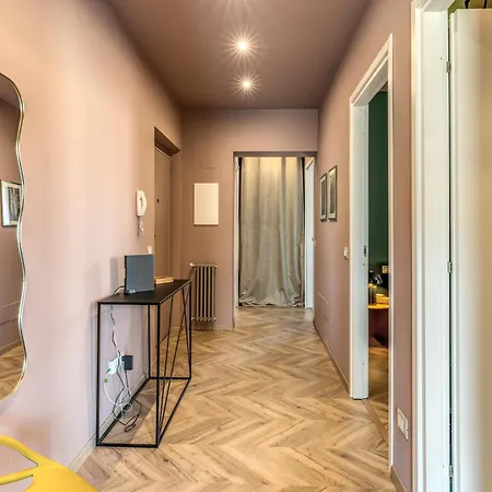 Апартаменты Downtown Srl - Cinque Terre Swing Специя