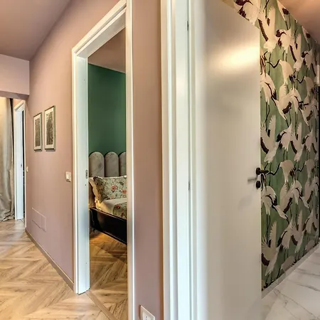 Апартаменты Downtown Srl - Cinque Terre Swing Специя